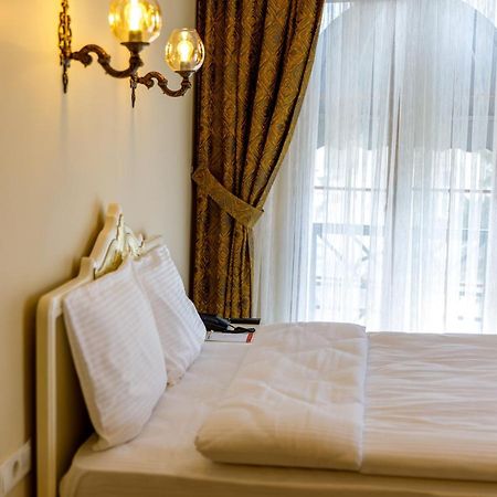Germenicia Hotel Istanbul Bagian luar foto