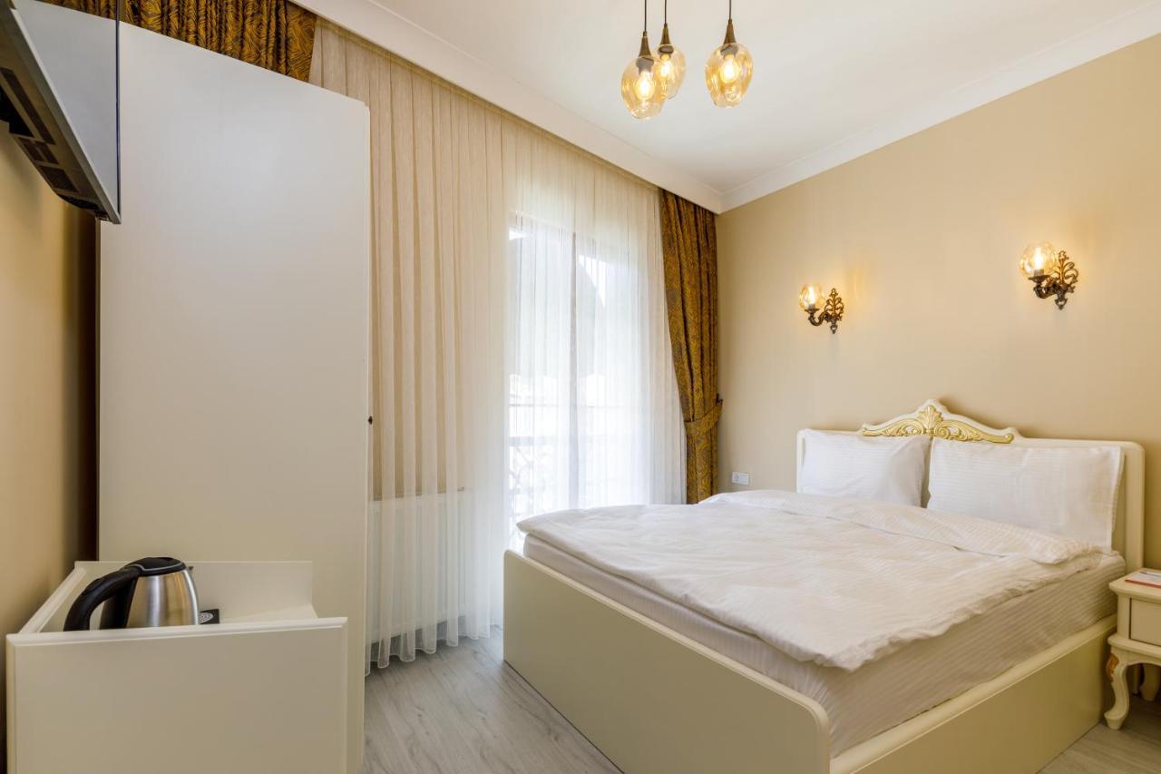 Germenicia Hotel Istanbul Bagian luar foto