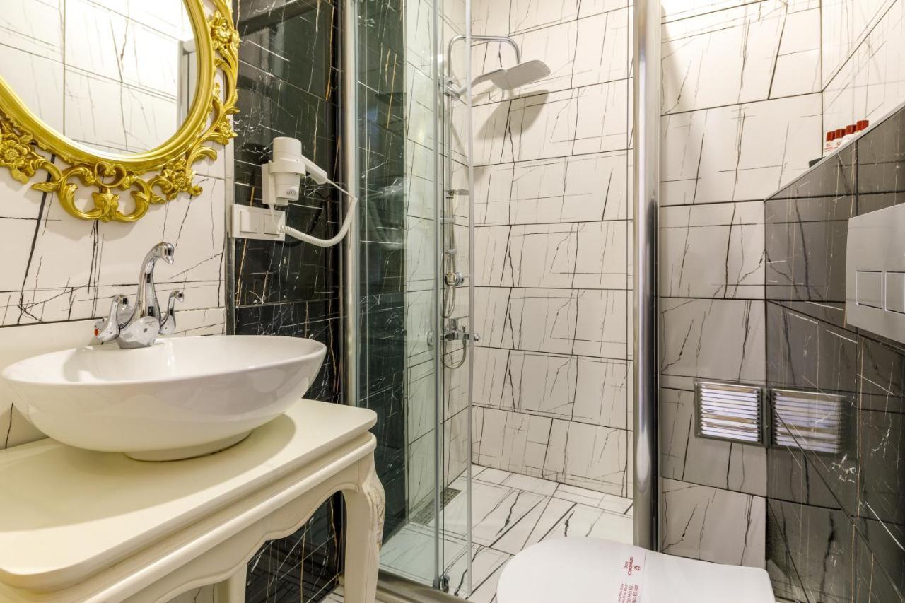 Germenicia Hotel Istanbul Bagian luar foto