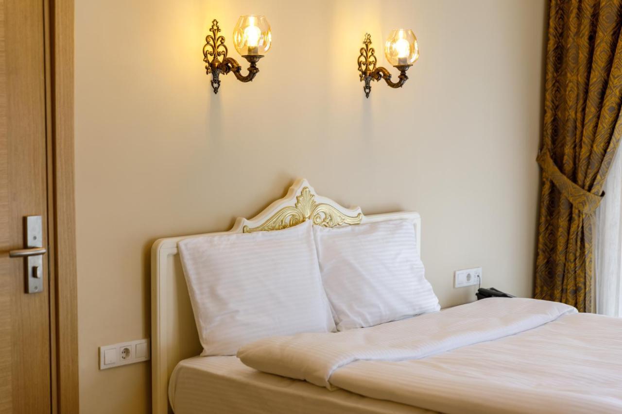 Germenicia Hotel Istanbul Bagian luar foto