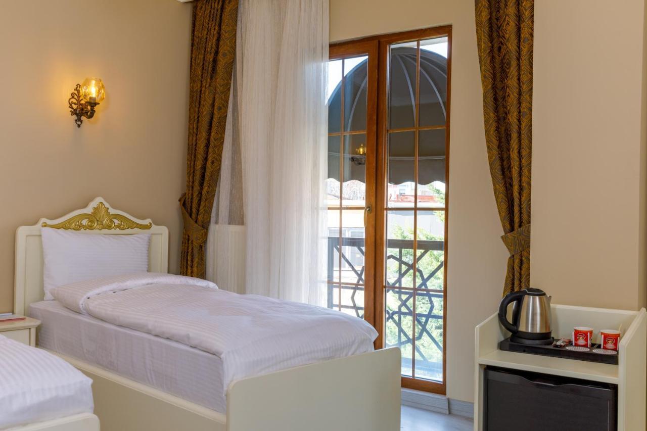 Germenicia Hotel Istanbul Bagian luar foto